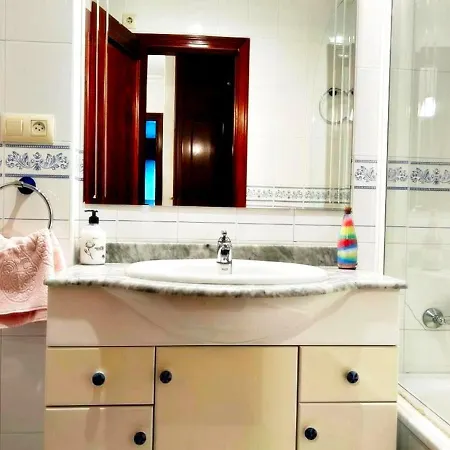 Apartamento Holibai, Amiguinos, Amplia Vivienda Con Parking Al Lado De La Playa